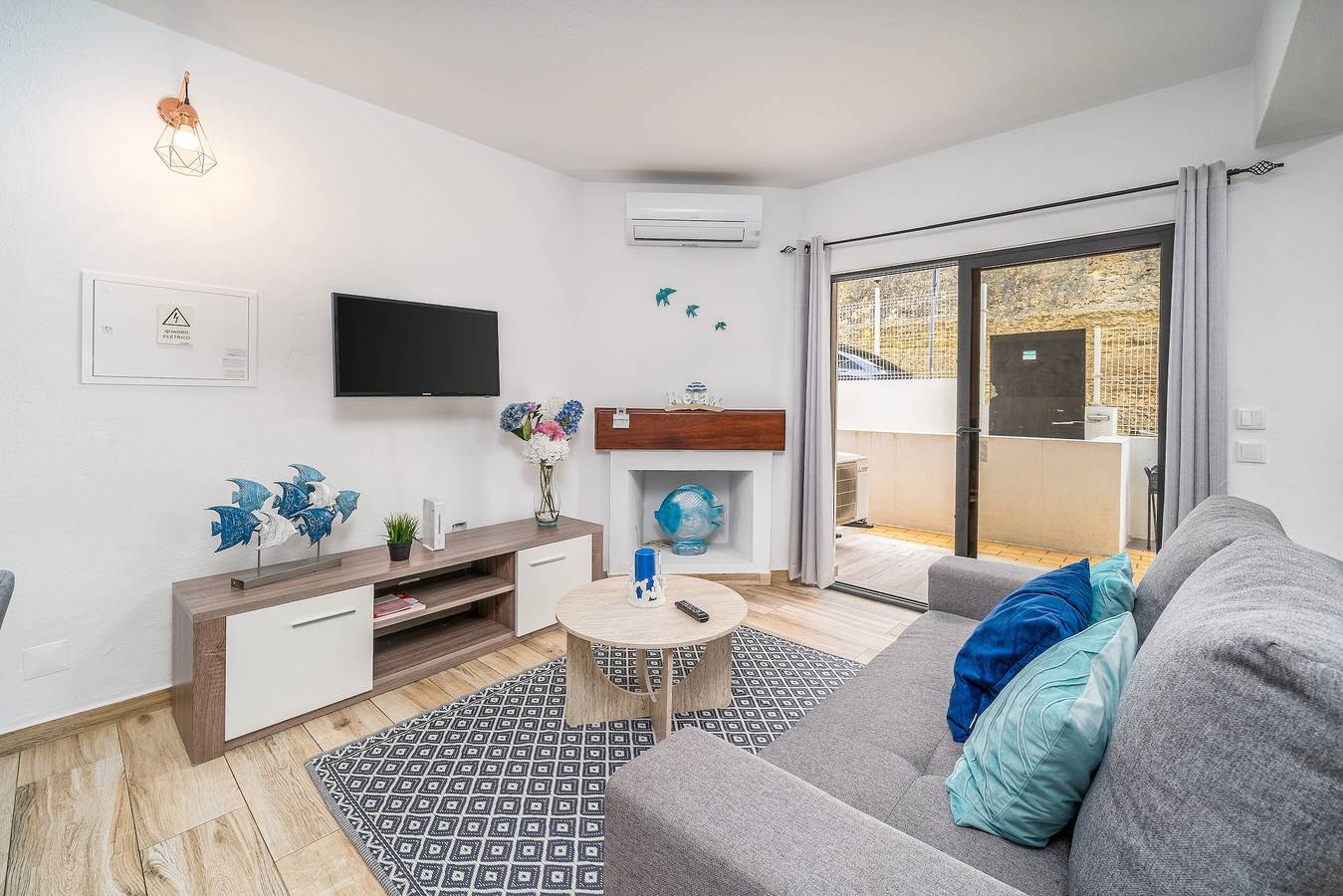 Appartement entier, Appartement « Madalena » avec piscine privée, Wi-Fi et climatisation in Carvoeiro, Lagoa