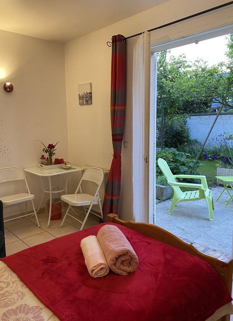 Chambres d'hôtes Le Clos d'Herblay - Chambre familiale in Herblay-sur-Seine, Val-d'Oise