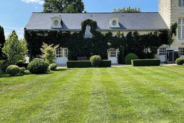 Gîte pour 8 personnes à Allonnes
