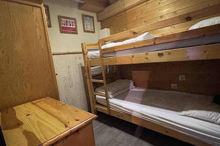 Gîte pour 6 personnes, avec jardin à Verchaix - 4