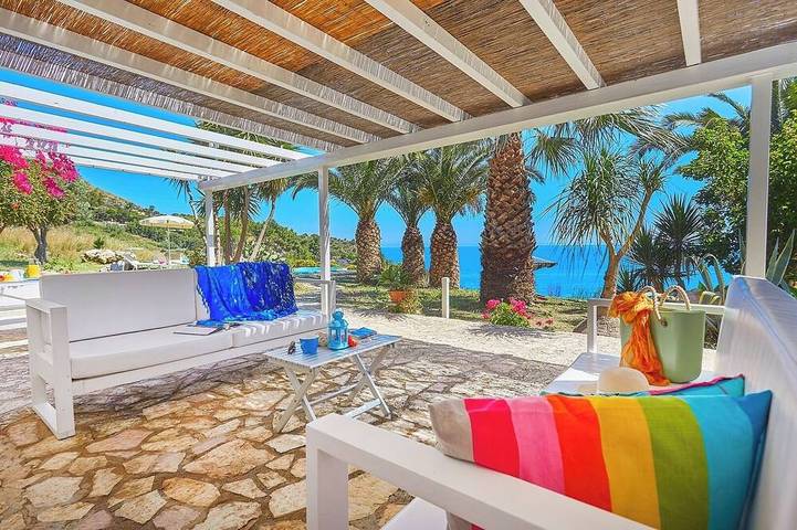 Villa pour 7 personnes, avec terrasse, animaux acceptés - 1