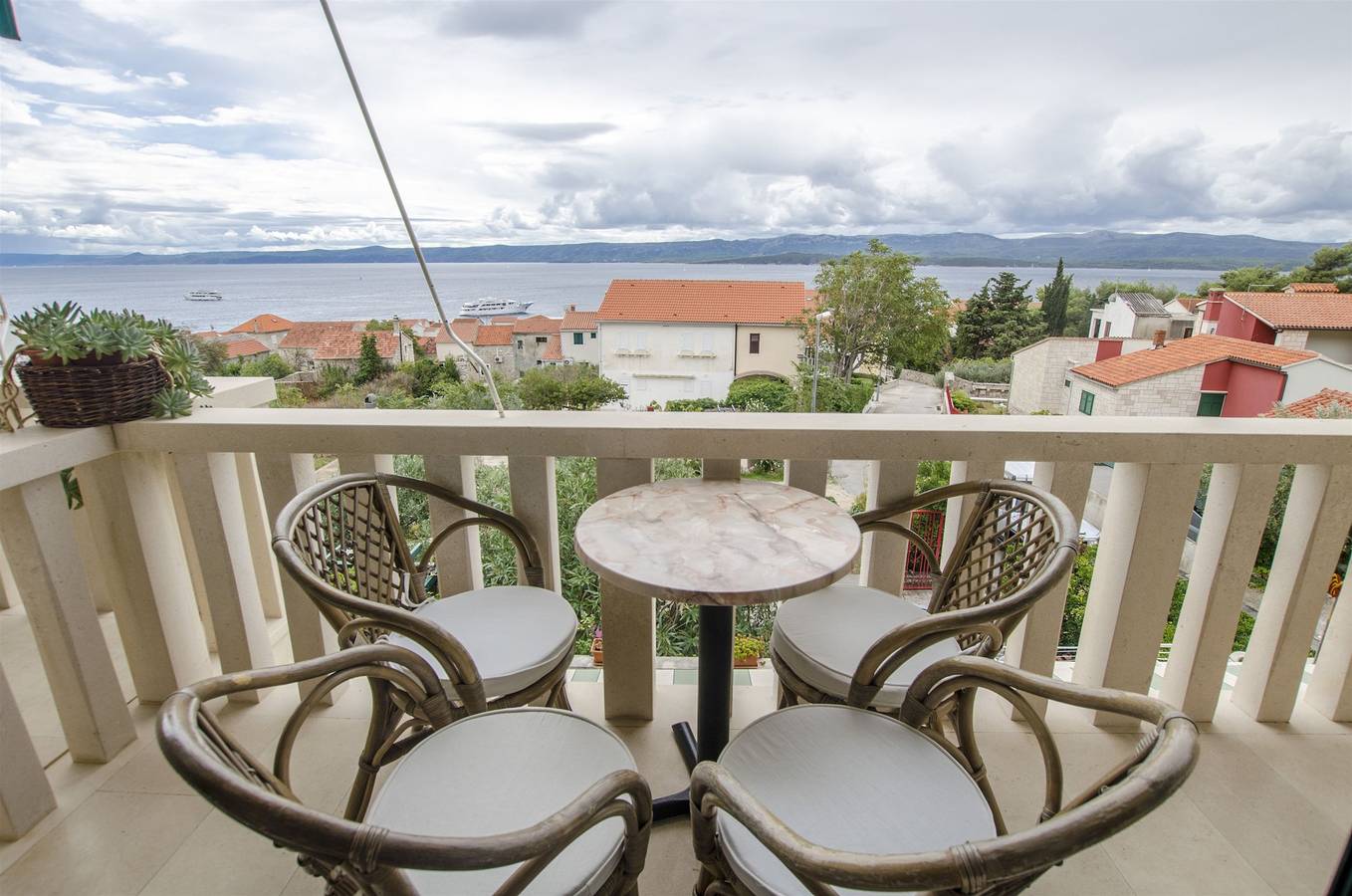 Ganze Wohnung, Apartments Simon in Bol, Brac