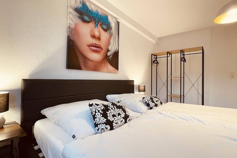 Ganze Wohnung, Modernes Apartment mit Prime, Küche & Wlan in Rudolstadt, Saaleland