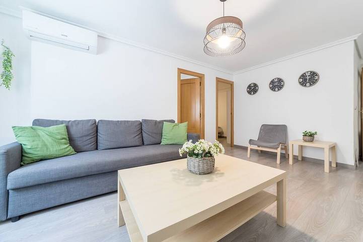 Ferienwohnung für 6 Personen, mit Terrasse in Valencia