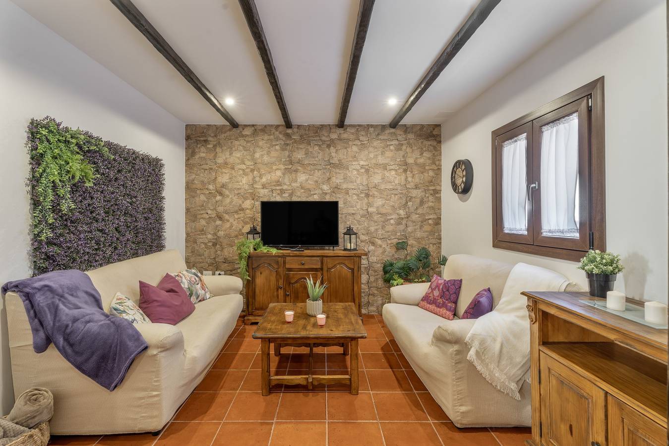Holiday Home 'Abuelo Manuel' with Sea View, Wi-Fi & Air Conditioning in El Desierto (Granadilla de Abona), Granadilla de Abona