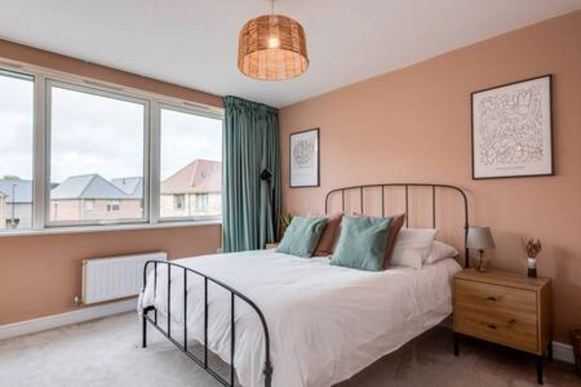 Family-Friendly Getaway - Garden, Parking Sleeps 8 in Oxford, Oxfordshire