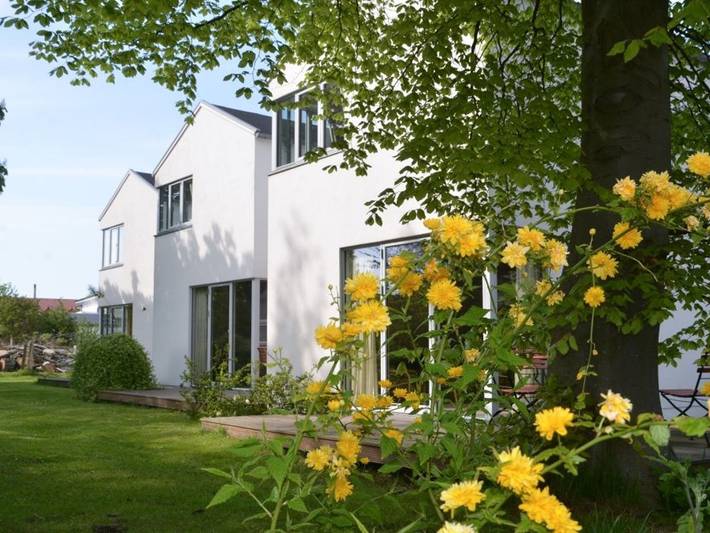 Ferienhaus für 7 Personen, mit Terrasse und Garten sowie Sauna