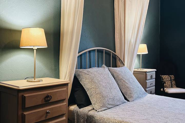 Location de vacances pour 7 personnes, avec piscine et jardin ainsi que terrasse et jacuzzi à Castelsarrasin - 2