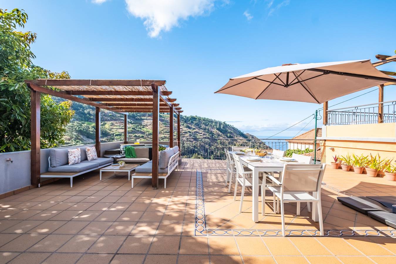 Quinta do Checa by Homie in Câmara de Lobos, Quinta Grande