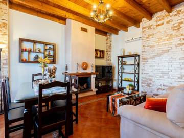 Glamping for 9 People in Villamanrique de la Condesa, Sevilla Province, Photo 2