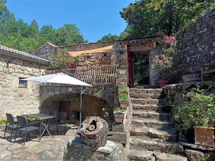 Location de vacances pour 4 personnes, avec jardin et vue à Gravières - 3