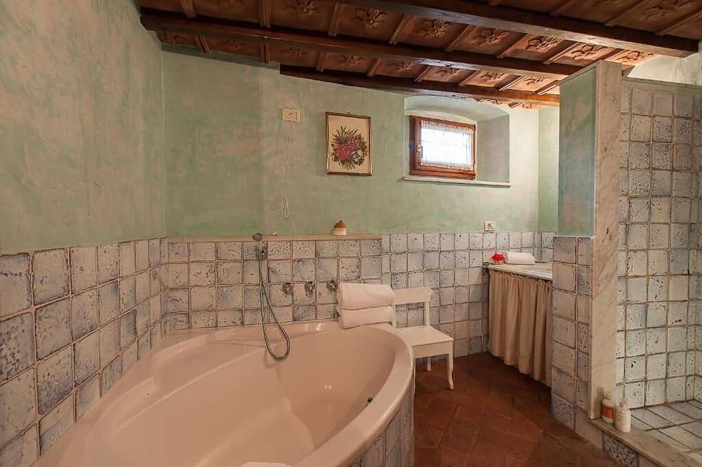 Apartamento entero, Históricas Toscana Villa Apartamentos con piscina compartida in Sesto Fiorentino, Provincia de Firenze