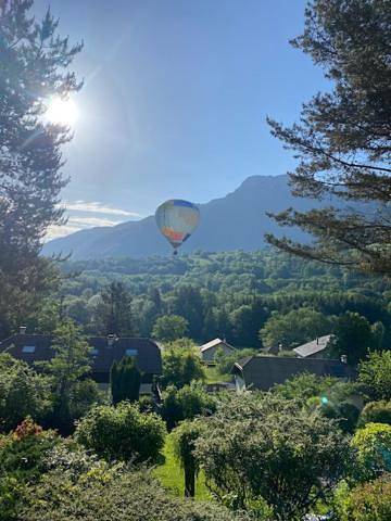 Gîte pour 2 personnes, avec vue et jardin à Menthon-Saint-Bernard - 3