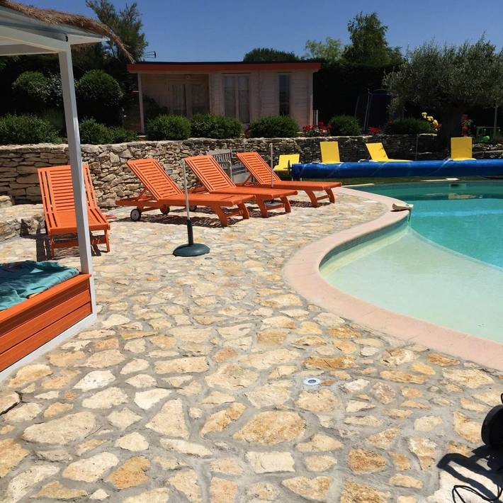 Gästehaus für 3 Personen, mit Whirlpool und Terrasse sowie Garten und Pool in Issel