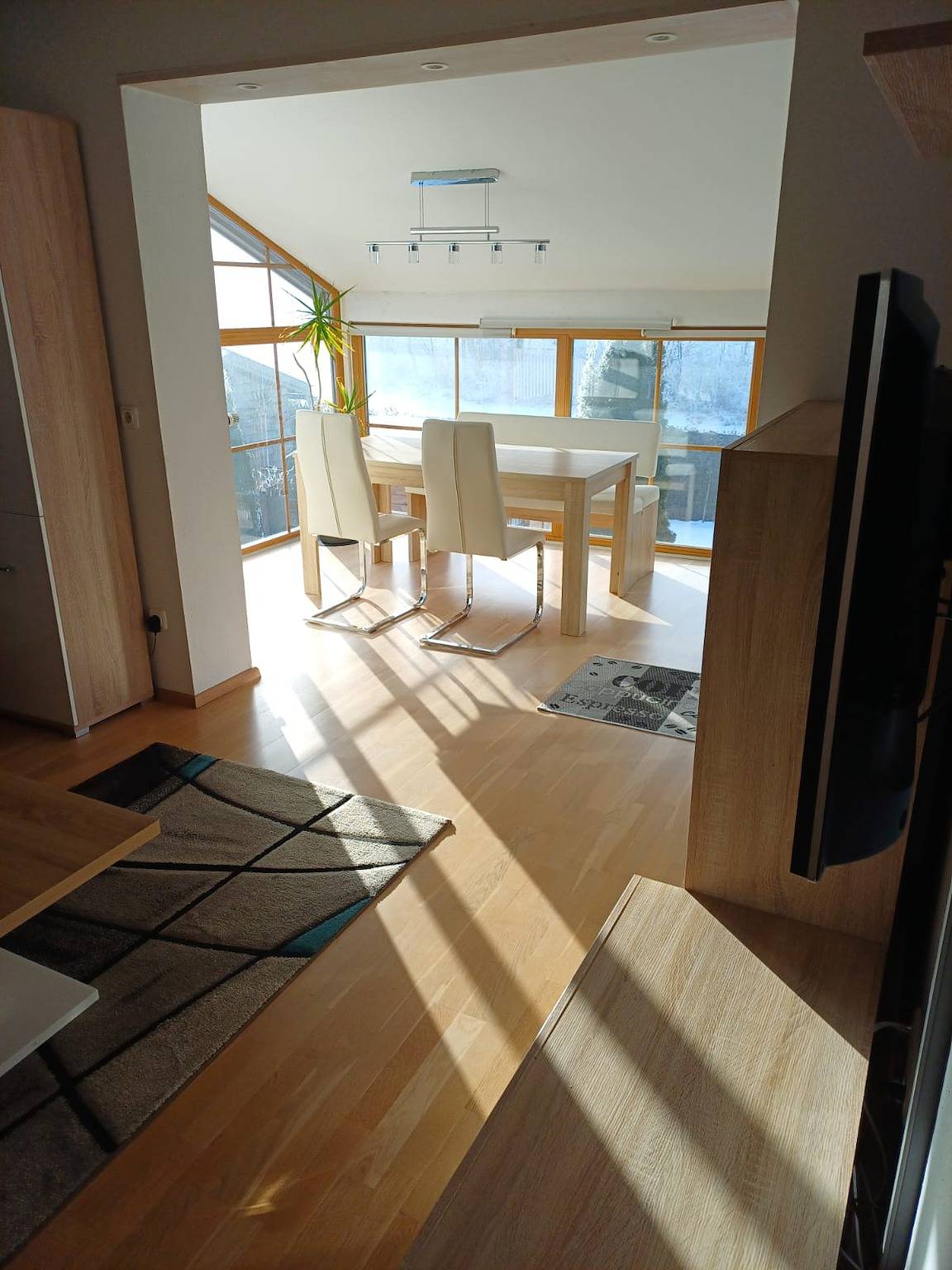 Ganze Ferienwohnung, Fewo Neukirchen - Fewo Neukirchen mit Balkon und Bergblick für 4 Personen in Teisendorf, Bayerische Alpen