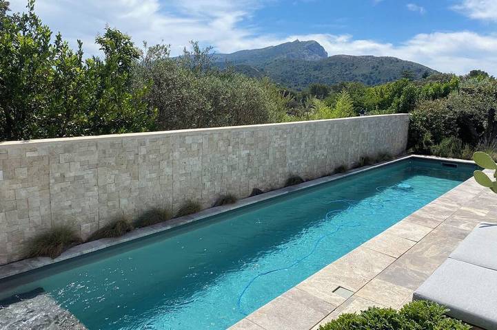 Maison Aix-en-Provence au pied de Sainte Victoire Vue exceptionnelle Piscine Spa in Saint-Marc-Jaumegarde, Région d'Aix-en-Provence
