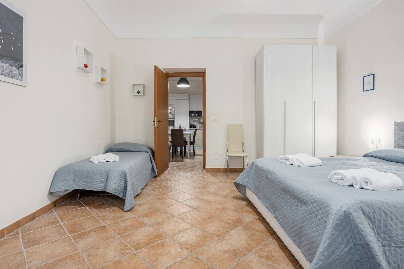 Appartamento intero, Appartamento "La Casa di Faby" con balcone e Wi-Fi in Palermo, Provincia di Palermo
