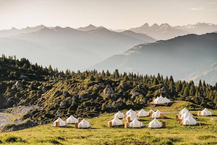 Lodge für 4 Personen, mit Terrasse und Garten sowie Sauna und Ausblick