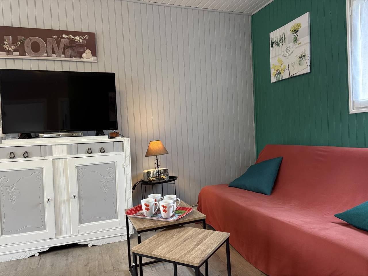 Cottage with covered pool in Auvergne in Le Theil, Allier