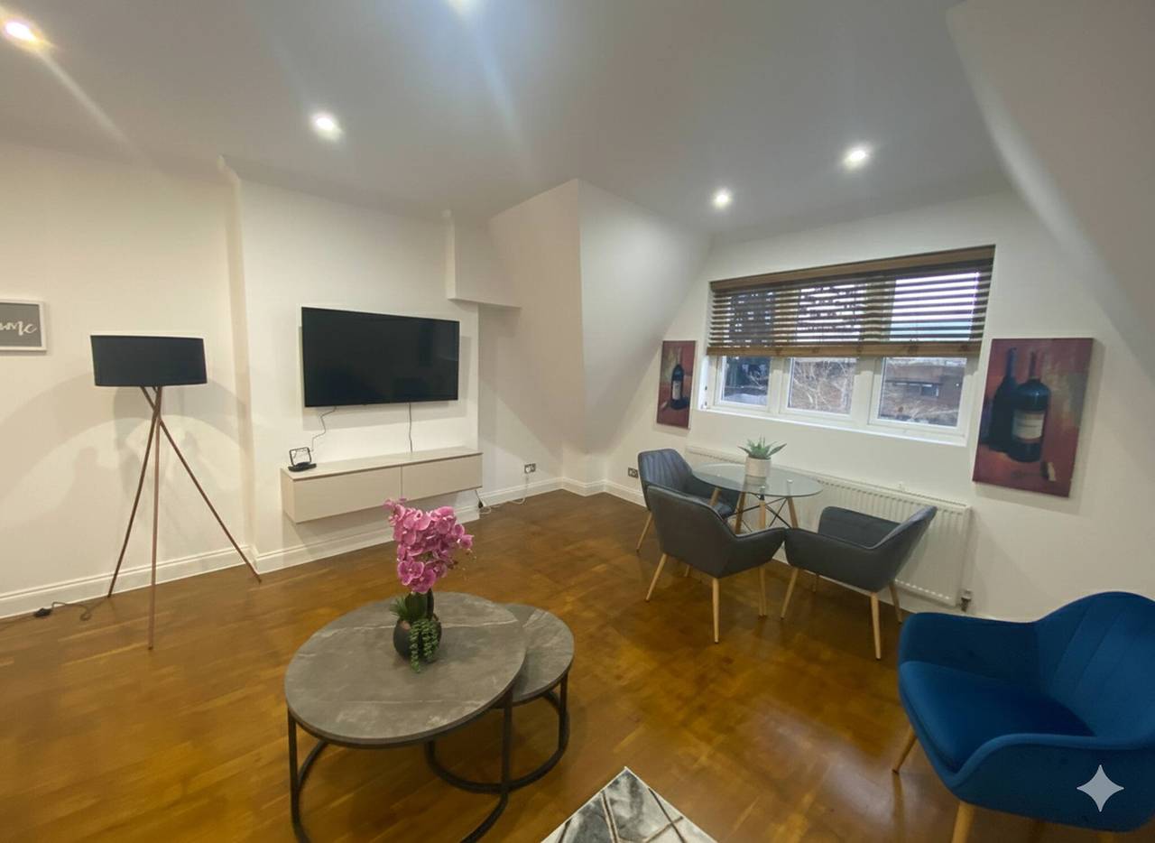 Apartamento inteiro, El retiro Blue Loft in Croydon, Londres