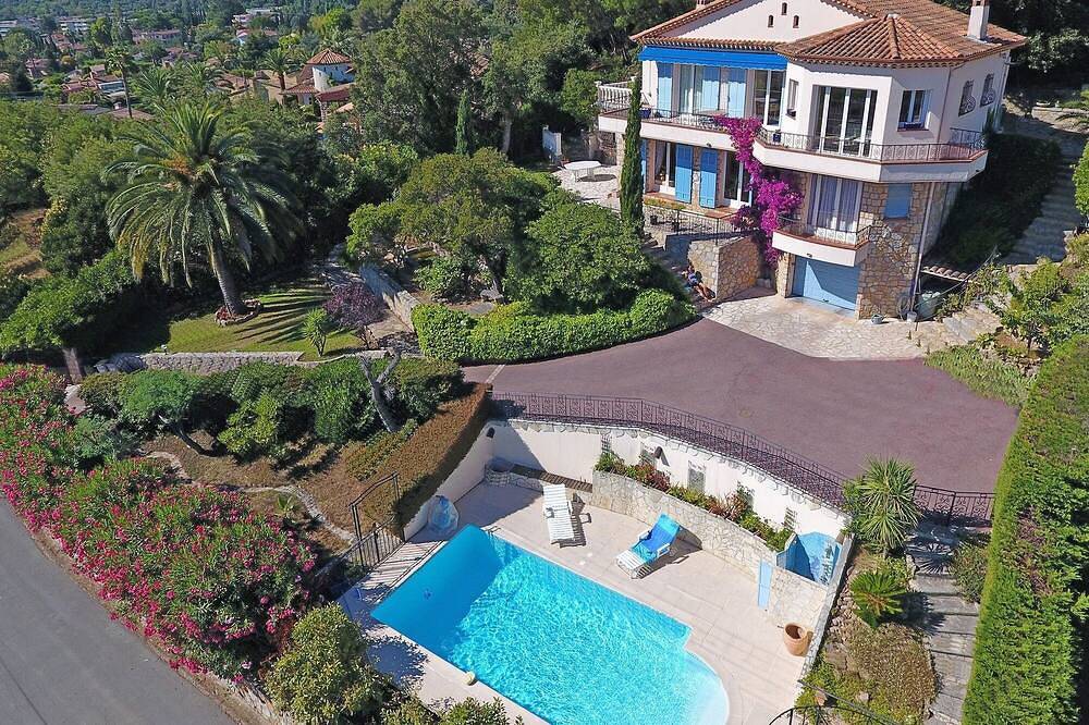 Villa pour 4 Personnes dans Mandelieu-la-Napoule, Région de Cannes