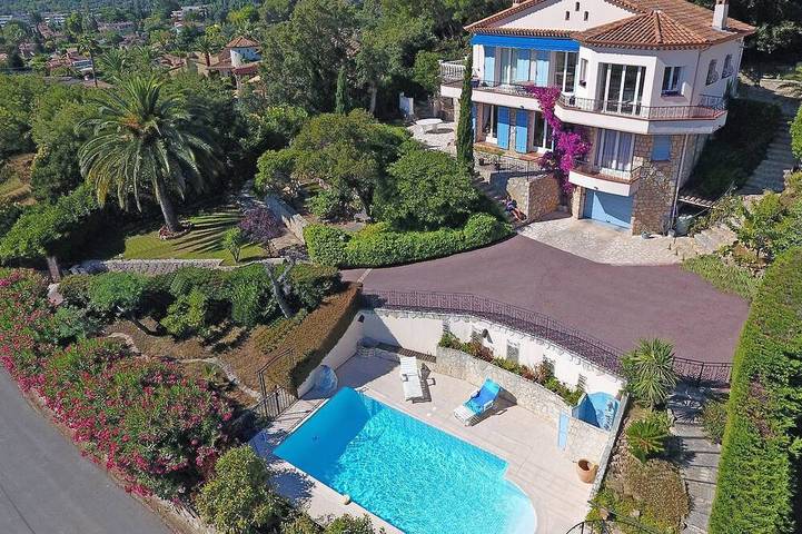 Villa pour 4 personnes, avec jardin à Mandelieu-la-Napoule