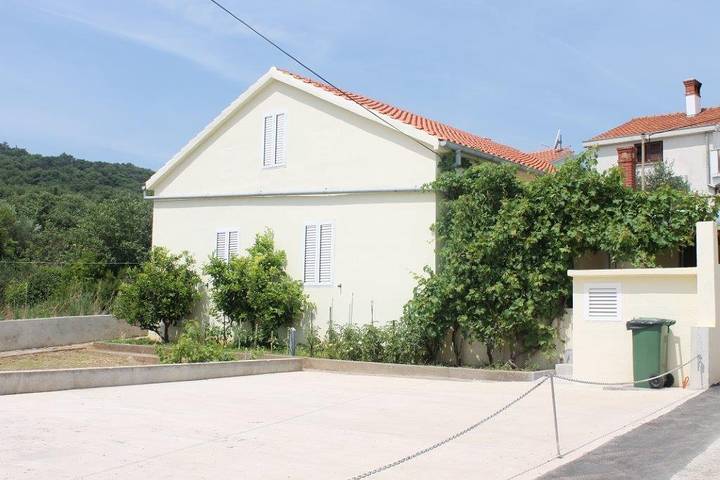 3-Zimmer-Haus mit Terrasse Preko, Ugljan K-12078 in Plaža Jaz, Poljana