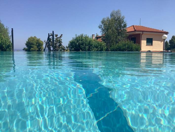 Villa für 7 Personen, mit Garten und Pool in Chalkidiki