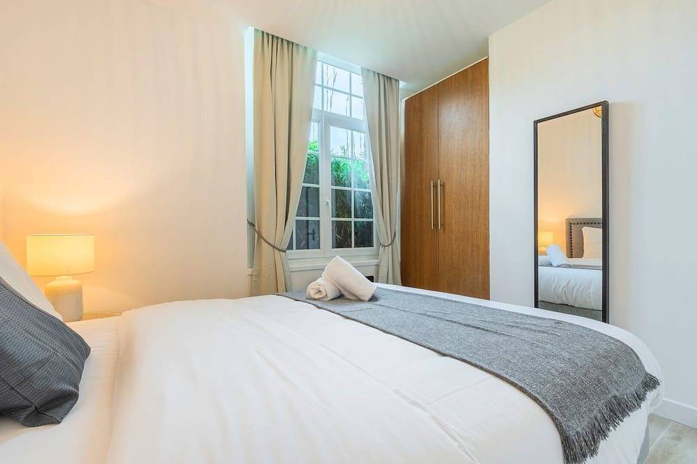 Entire apartment, Marcq en Baroeul two-bedroom bright and equipped in Marcq-en-Barœul, Lille region