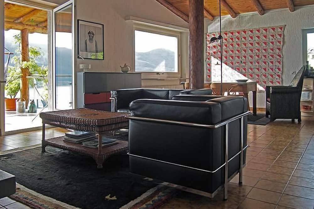 Ganze Wohnung, Ferienwohnung Ronco sopra Ascona für 1 - 2 Personen mit 1 Schlafzimmer - Ferienwohnung in Ronco sopra Ascona, Tessiner Alpen