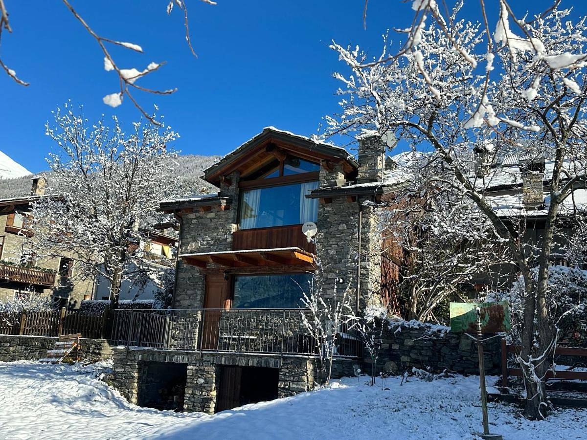 Appartement entier, Trois Couronnes - Grande Rochere Appartamento di Charme a La Salle Valle d'Aosta in La Salle, Comune di La Salle