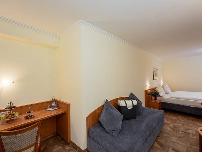 Hotel für 2 Personen, mit Terrasse und Garten sowie Pool und Sauna in Cochem - 4
