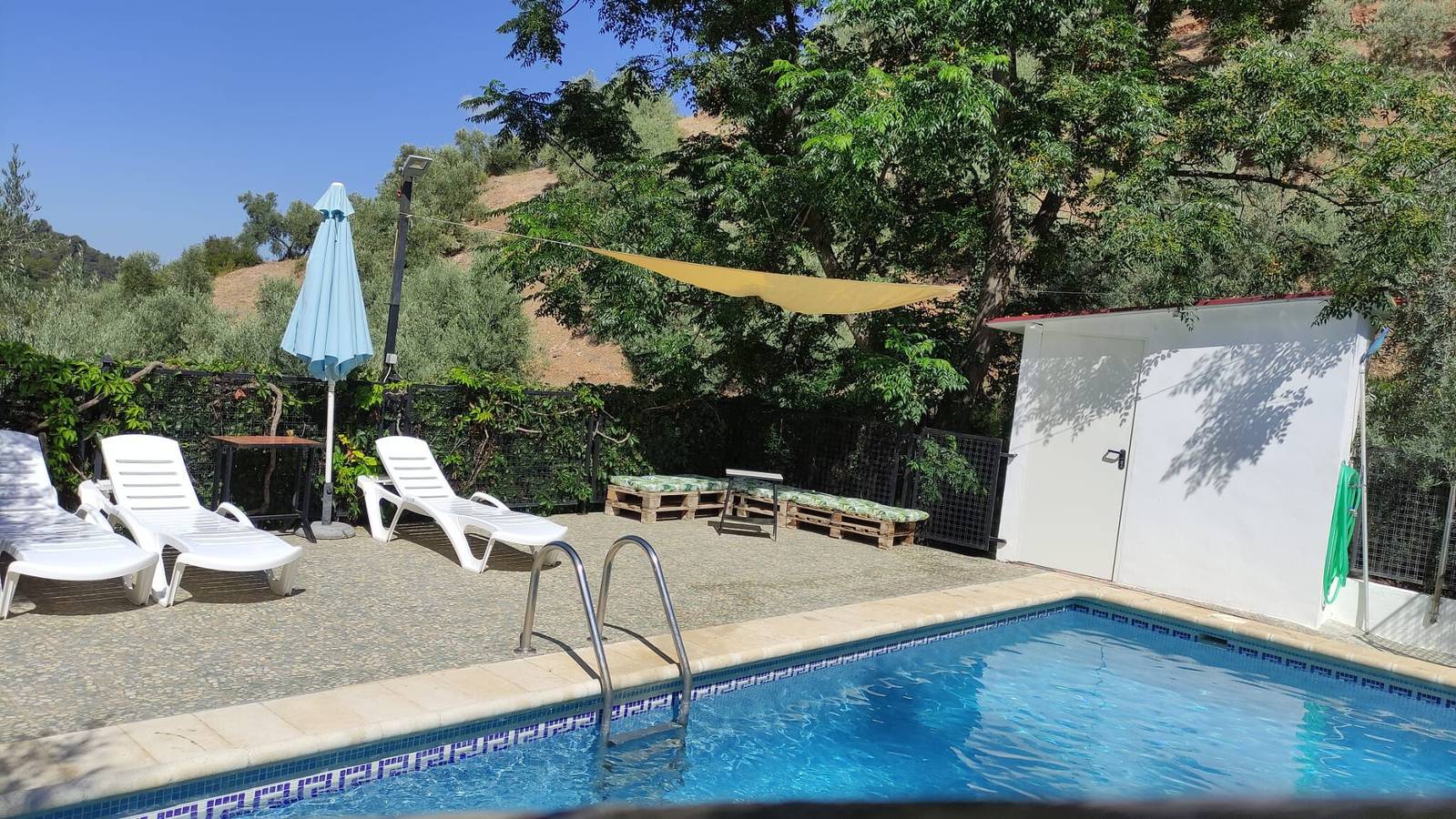 Casa De Vacaciones para 14 Personas en Villanueva del Arzobispo, Parque natural de las Sierras de Cazorla y Segura