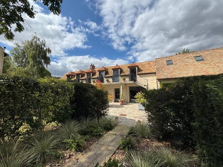 Gîte pour 4 personnes, avec jardin et sauna ainsi que vue et piscine à Saint-Pierre-d'Autils - 2