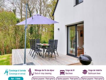 Location De Vacances pour 8 Personnes dans La Forêt-Fouesnant, Région de Quimper, Photo 1