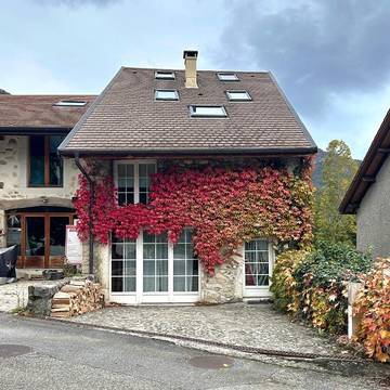 Gîte pour 6 personnes, avec jardin, animaux acceptés dans Chevrier
