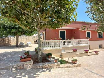 Gîte pour 3 personnes, avec vue et jardin à Selva di Fasano