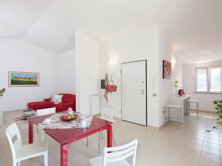 Gîte pour 5 personnes, avec piscine et terrasse, adapté aux familles à Tavullia - 3