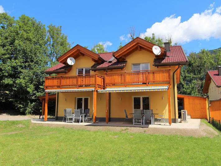 Ferienhaus für 6 Personen, mit Balkon und Terrasse sowie Garten in Kötschach-Mauthen