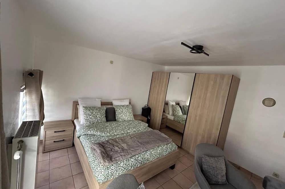 Entire apartment, Apartchrisbea Self-catering accommodation in Namur, Namur (region)