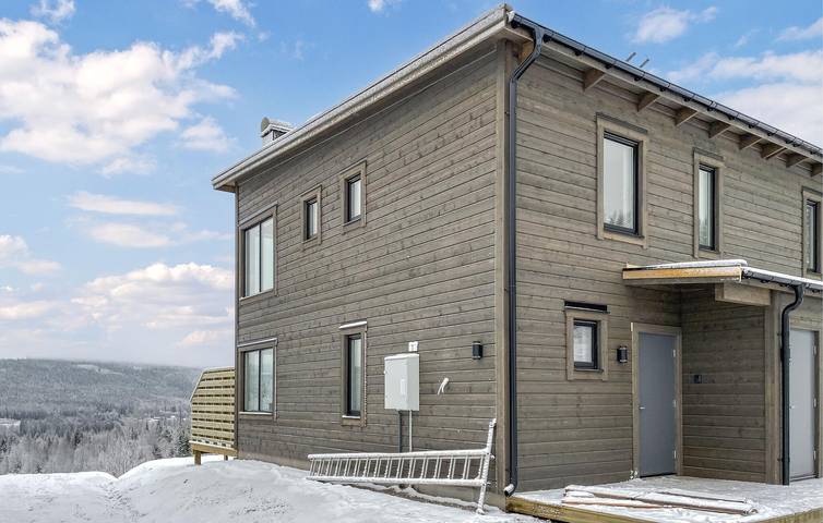 Feriehus for 10 personer, med sauna og terrasse samt have, børnevenlig - 1
