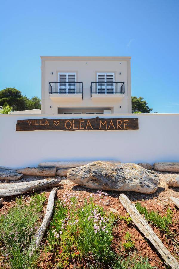 Villa pour 6 personnes, avec vue ainsi que piscine et balcon à Sali - 3