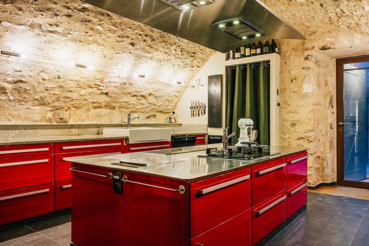 Location de vacances pour 14 personnes, avec jardin et piscine à Eygalières - 3