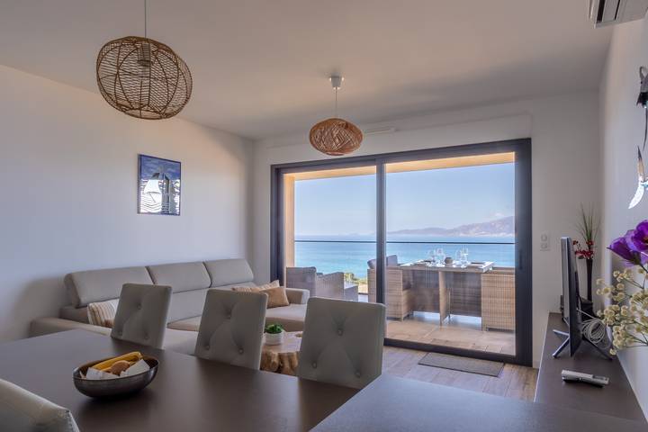 Ferienwohnung für 4 Personen, mit Terrasse auf Korsika - 2