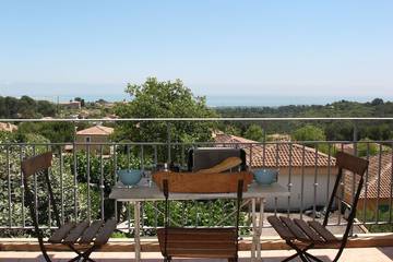 Gîte pour 4 personnes, avec terrasse et piscine à Sophia Antipolis