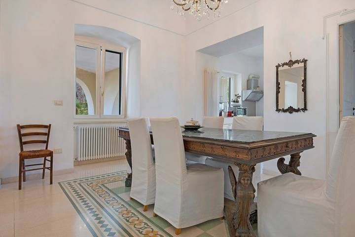 Villa "Luciana" con terrazza privata, Wi-Fi e aria condizionata in Martina Franca, Provincia di Taranto