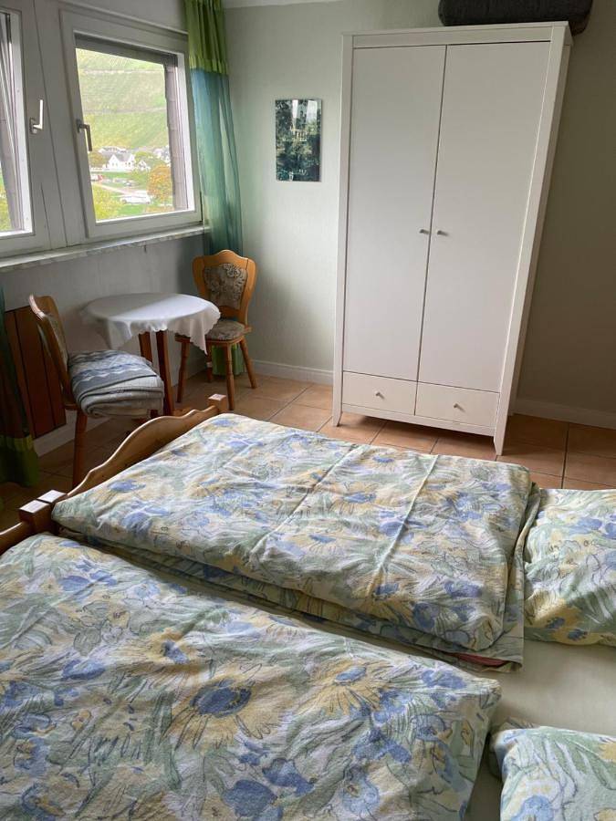 Ganze Wohnung, Two-Bedroom Apartment in Köwerich, Moseleifel