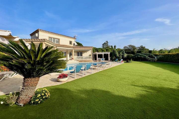 Villa für 8 Personen, mit Garten - 1