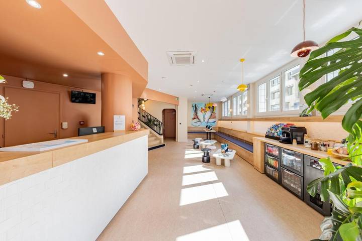 Hôtel pour 4 personnes dans Cinema Le Prado Marseille