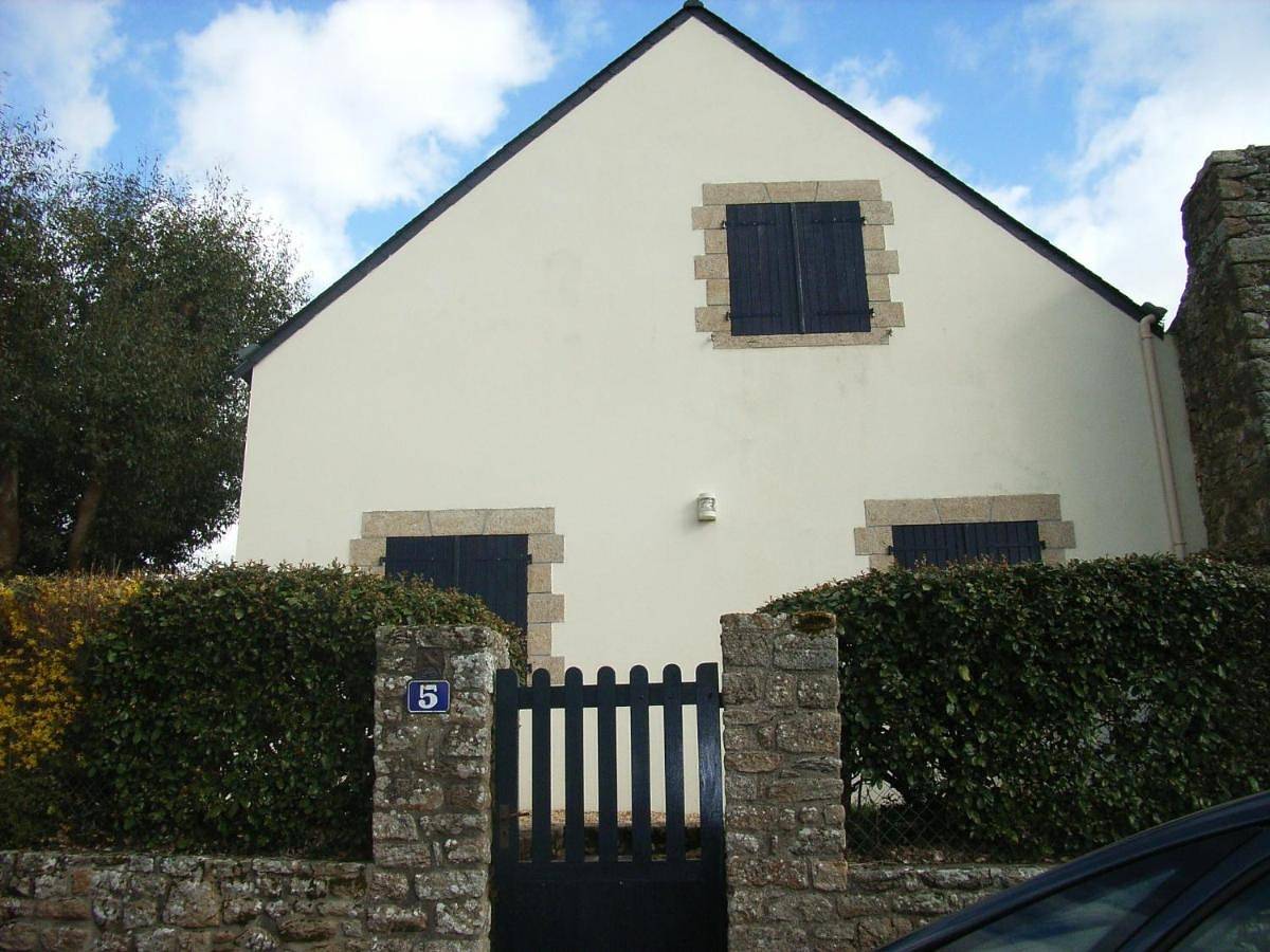 Two-Bedroom House in Arzon, Côte des Mégalithes